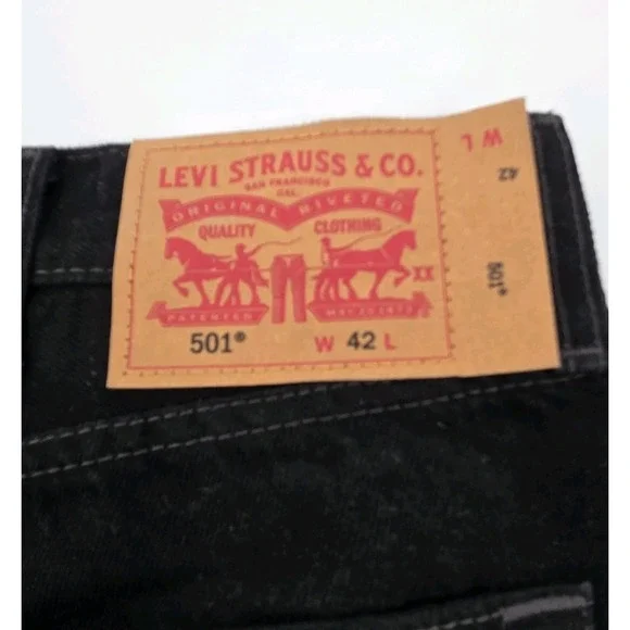 Levi's 501 Black Shorts Mens 42 / Inseam 12 Denim Unhemmed Bermuda Button Fly