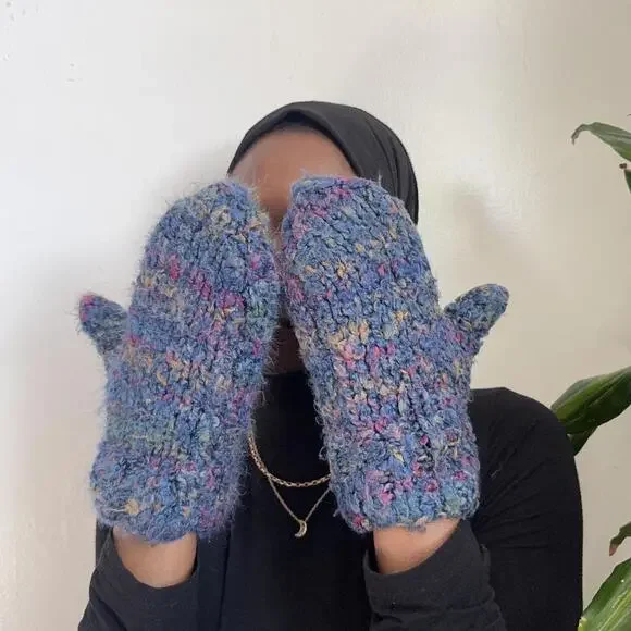 Vintage Hand-Knit Chunky‎ Bouclé Mittens - Blue/Multi Earth Tones