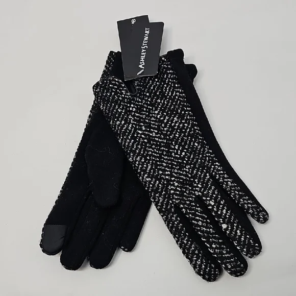 Ashley Stewart Elegant Black & White Herringbone Winter Gloves Cozy Warm Classic