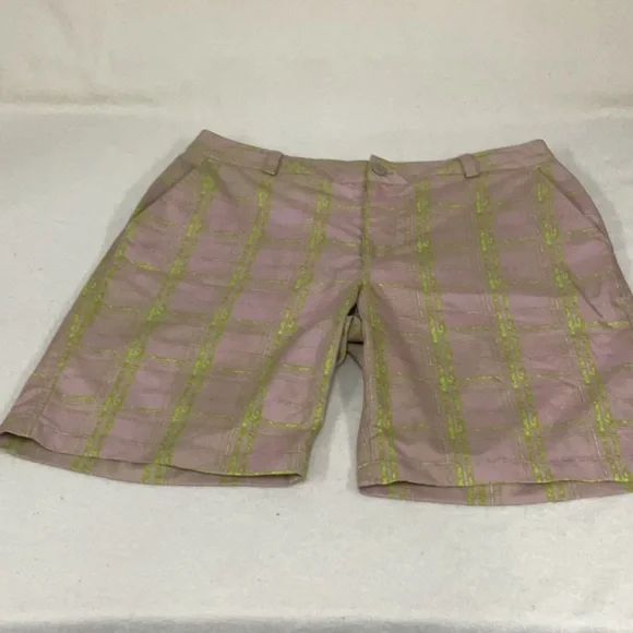 EUC mens under armour shorts