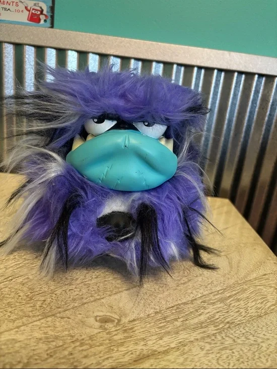 Grumblies-Bolt plush interactive toy