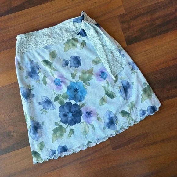 Cherokee Girls Light Blue Floral Mesh Mini Skirt Lace Waist Lettuce Hem 6/6X USA