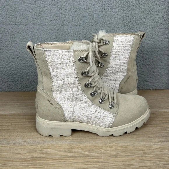 Sorel Lennox Boots Womens Size 8.5 Beige Waterproof Fleece‎ Lined Lace Up