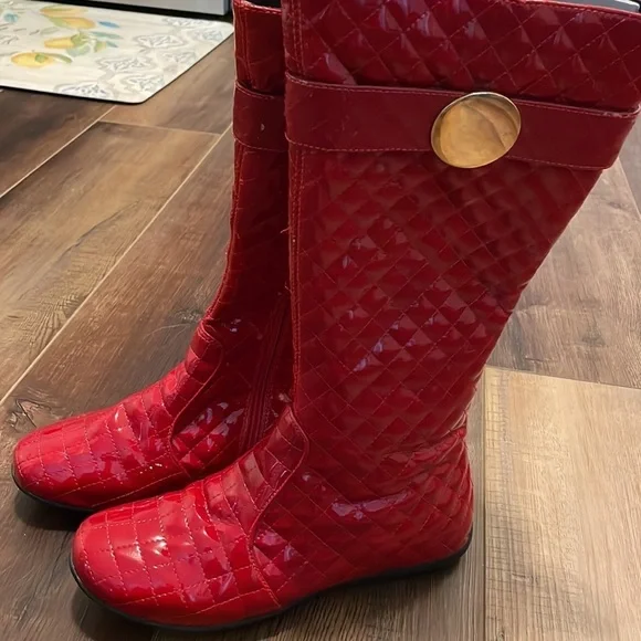 Primigi Red Quilted patent leather‎ boots size 36/5.5