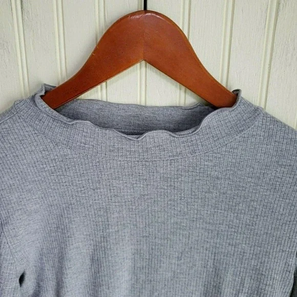 Justice Shirt Girls XL Gray Ribbed Mock Neck Long Sleeve Cropped Ruffle Hem