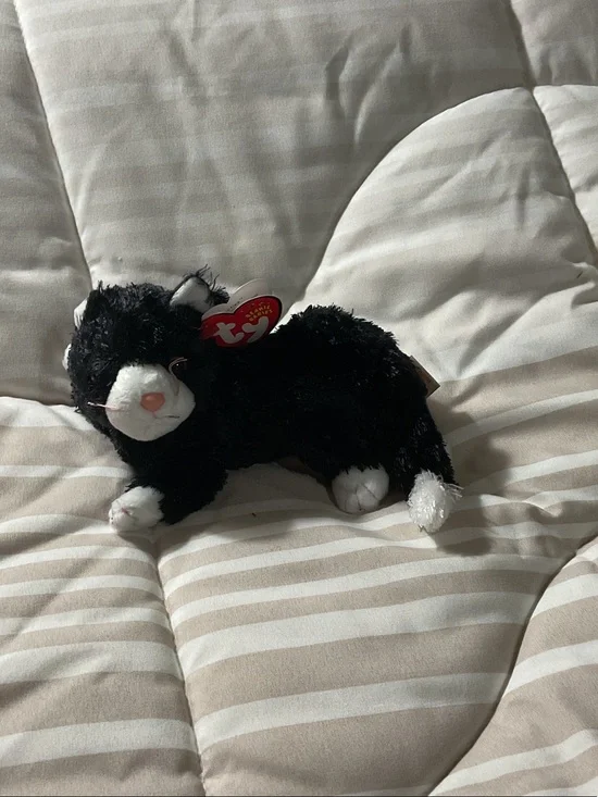 Ty Black and White Plush Cat with Heart Tag 2002