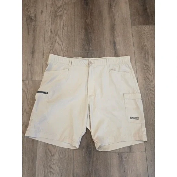 World‎ Wide Sportsman Size 42 Khaki Performance Outdoor Fishing Shorts Pockets