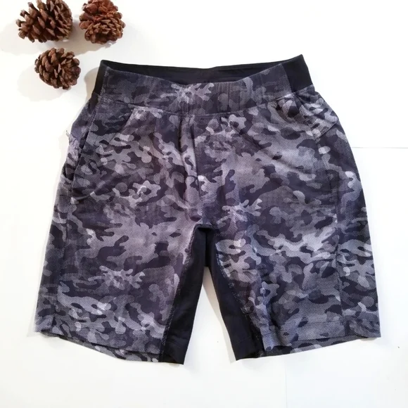 LULULEMON | T.H.E Short Linerless 9” Short Variegated Mesh Camo Black