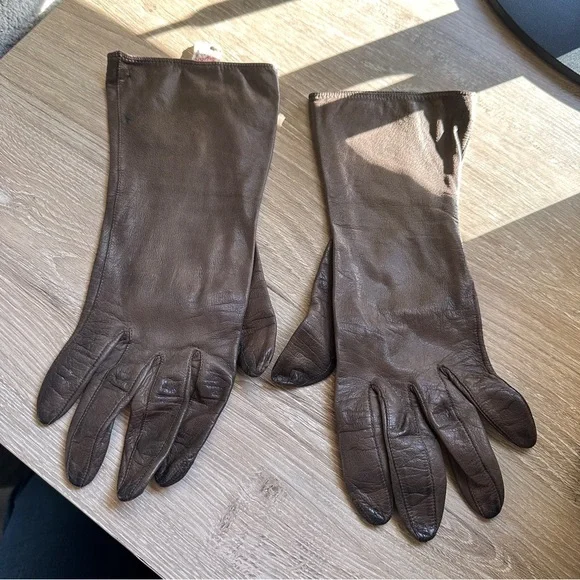 Vintage Dayne Taylor Silk Lined leather gloves