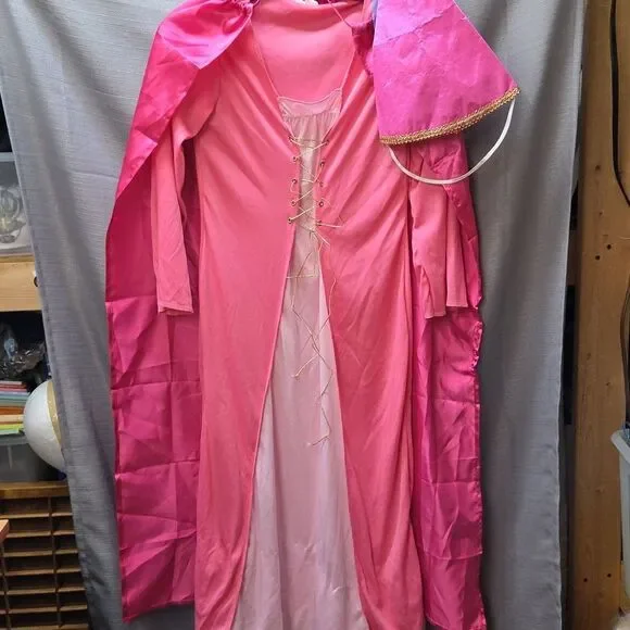 Princess,‎ Renissance, Medieval Dress With Headpiece And Cape. Childs Size 12-14