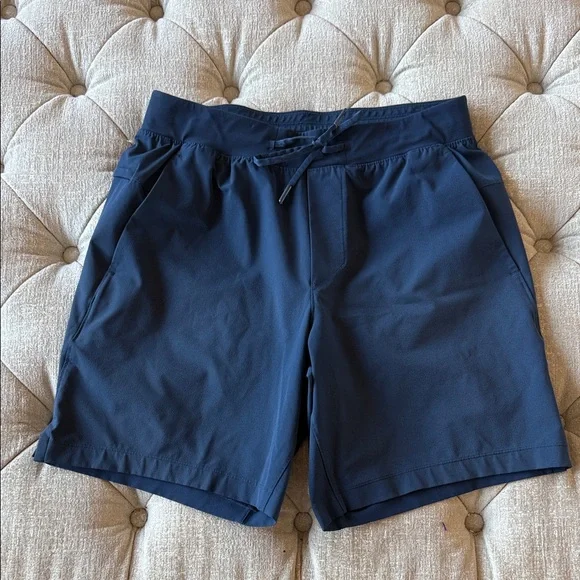 Lululemon Men’s‎ S Navy Blue Athletic Shorts 7 inseam