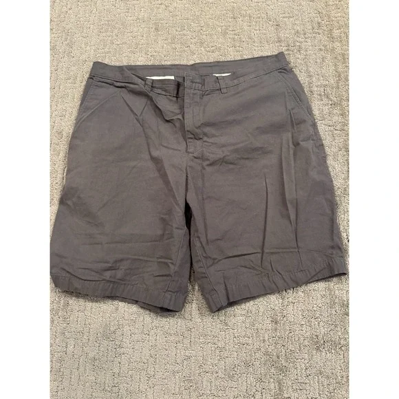 Patagonia 38 Gray Shorts (J1)