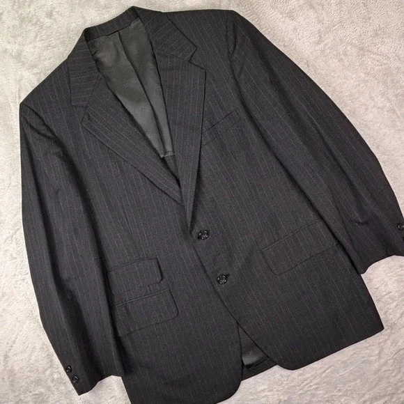 Saks Fifth Avenue Men's Pinstripe Blazer Size 41R Gray 2-Button Classic Fit