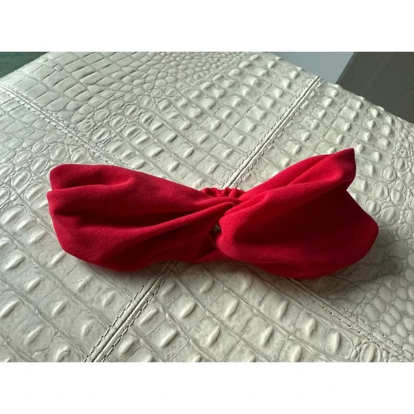 Red Bow Headband Twisted Fabric Hair Accessory Elegant‎ Cute Trendy