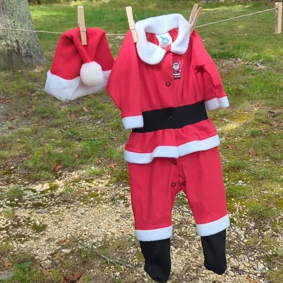 Vintage Santa‎ Costume with Hat Size 6-12M