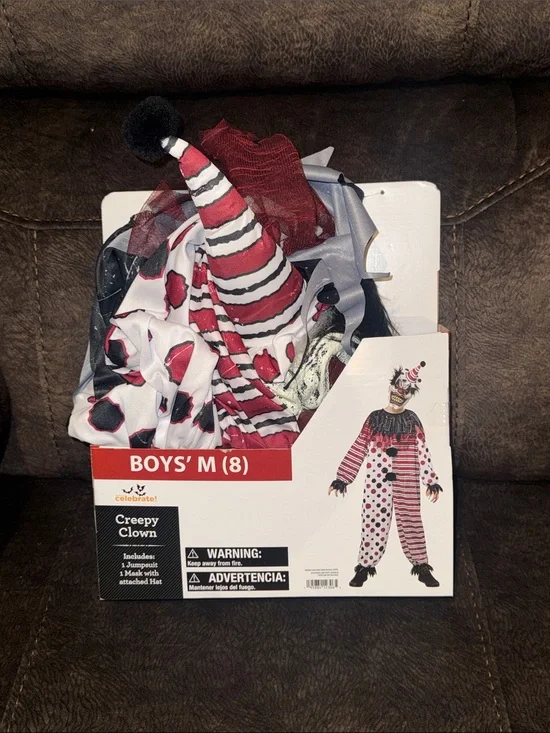 New Creepy Clown Costume - Red, White & Black size Med (8)
