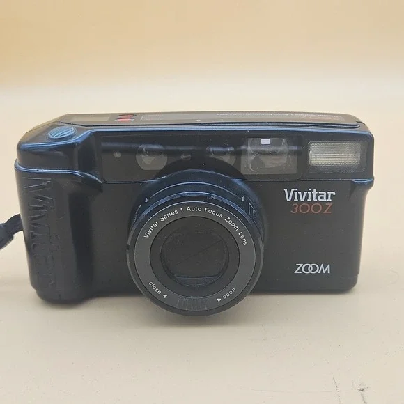 Vivitar 300Z Zoom 35mm Point & Shoot Film Camera Tested Works