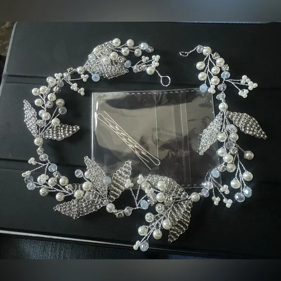 Bridal hair accessories, jeweler's wire with pearls, jewelry, band, wreath, vine