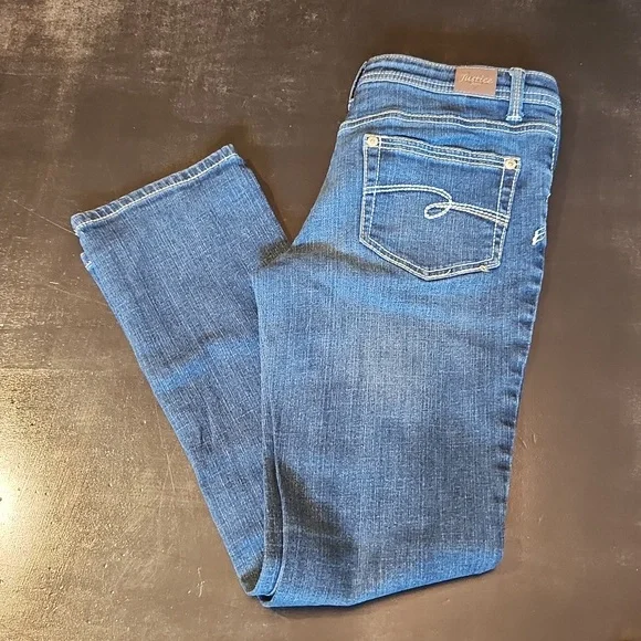 NWOT Justice‎ Girl's Jeans Size 10.5