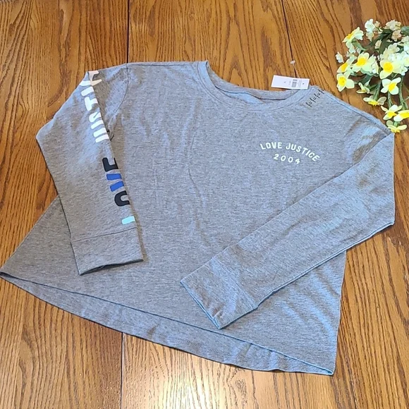 Justice NWT Long Sleeved Top - Girl's 12