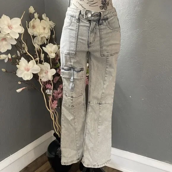 Justice Girls Light Wash Cargo Flare Jeans Multi Pocket Size 14