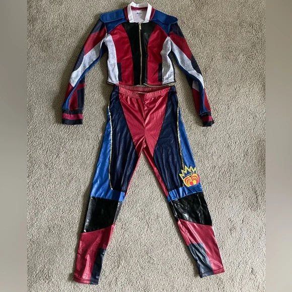 Disney Descendants 3 Evie Child Size Large 12-14 Halloween Costume