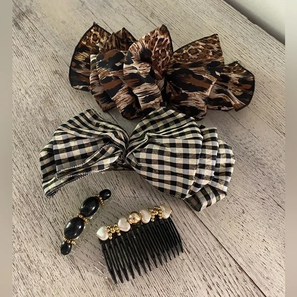 Vintage 90s classic barrette style‎ bows and hair combs