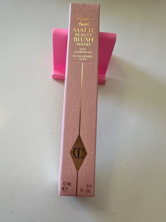 Charlotte Tilbury Matte Beauty Blush Wand – Pink