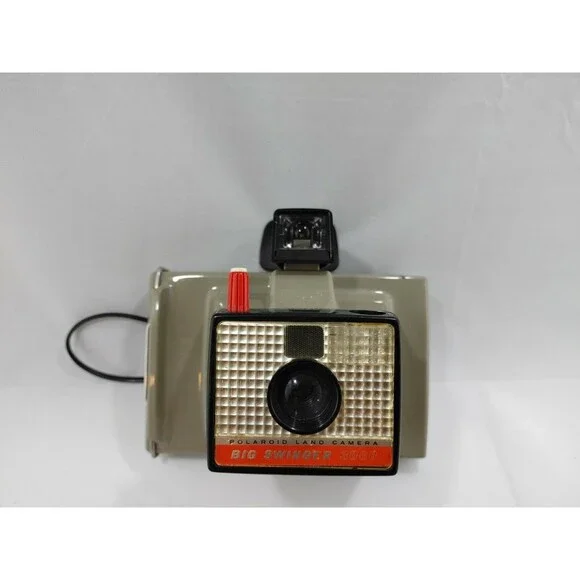 Vintage Polaroid Land Camera Big Swinger 3000 USA w/ Flash Bulbs Untested As Is