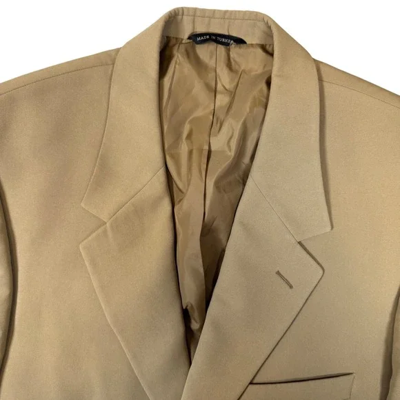 LL Bean Traveler Microfiber Blazer Mens 45R Tan Khaki 2‎ Button Sport Coat