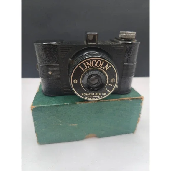 Monarch Mfg Lincoln Camera Vintage 50mm Graf Lens Bakelite Black With Box USA