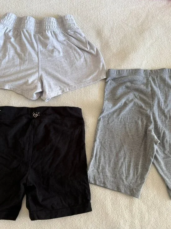 3 Piece Lot Girls Cotton Shorts Size 10/12 Justice 90 Degrees & Old Navy