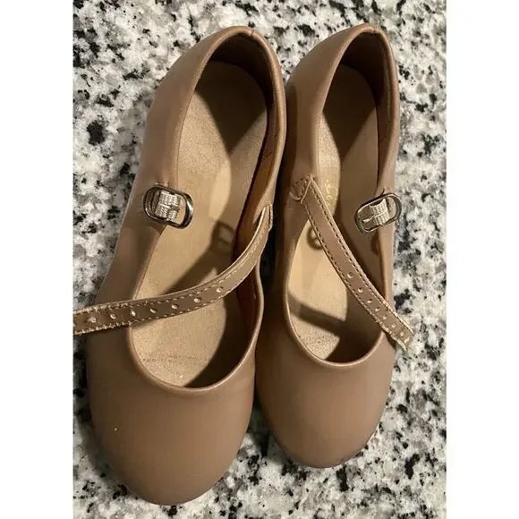 So Danca TA55 TAN Tap Shoe Low Heel - Children’s size 10 - Good Condition