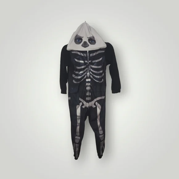 Fortnite Skull Trooper Union Suit Boys 8 Pajamas Black white