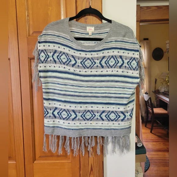 Justice Gray and Blue Tribal Fair Isle Knit Sweater Poncho Shawl Girls LG
