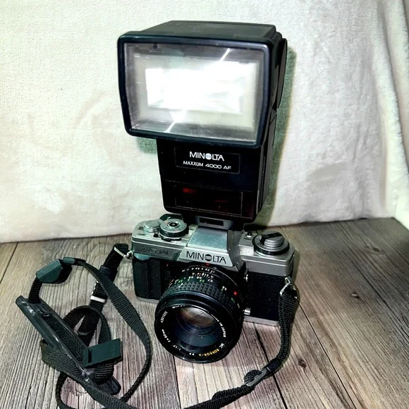 Vintage Japanese Minolta XGM SLR Film Camera with Zoom Lens & Minolta Flash Unit