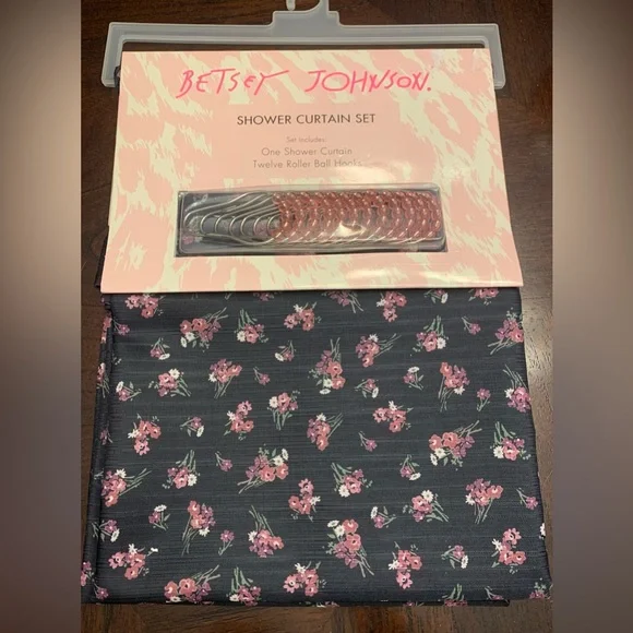 Betsey Johnson Shower Curtain Set with Hooks
