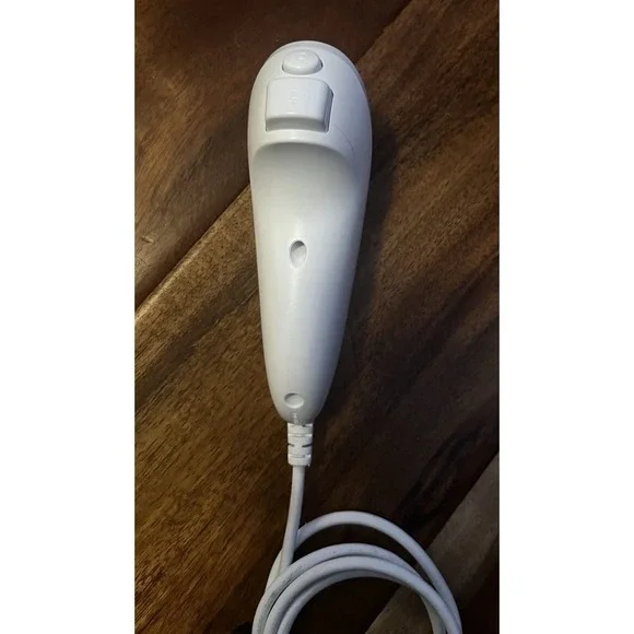 OEM Nintendo Wii White‎ Nunchuck Controller RVL-004 Tested Working