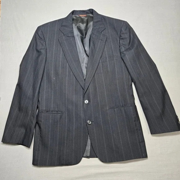 Vintage Cricketeer Blazer 42R Navy Blue Pinstripe Two Button Sport Coat