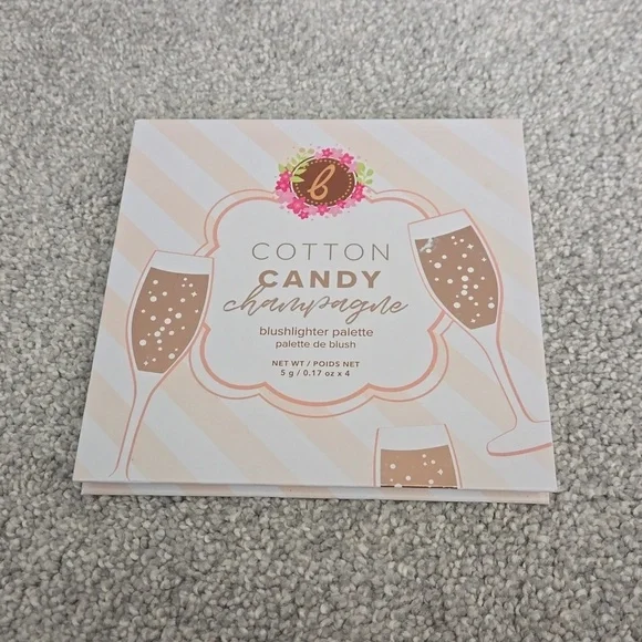 Cotton Candy Champagne Blushlighter Palette