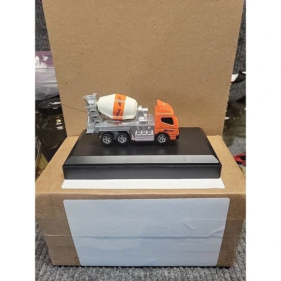 TECH‎ TOYZ WIRELESS REMOTE CONTROL CEMENT MIXER