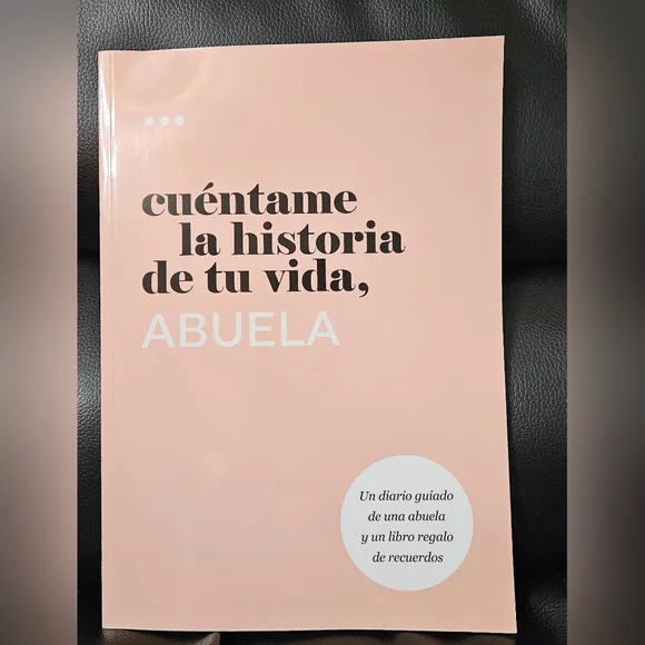 Memory Book For Grandma In Spanish.