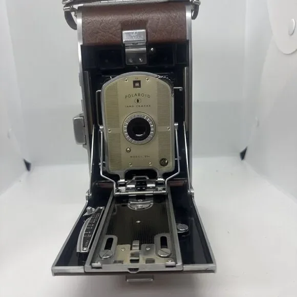 Vtg Polaroid Folding Land Camera Model 95a Circa 1950s Antique untested Clean