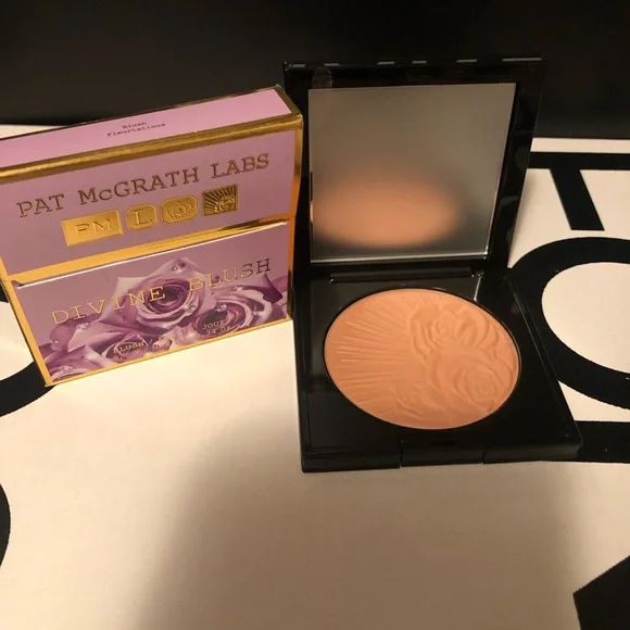 Pat McGrath Labs Blush Fleurtatious Divine new in box