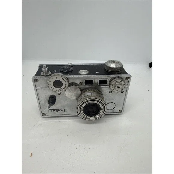 Argus C3 Brick 35mm Rangefinder Camera w/ 50mm F3.5 Cintar Lens VTG Tested