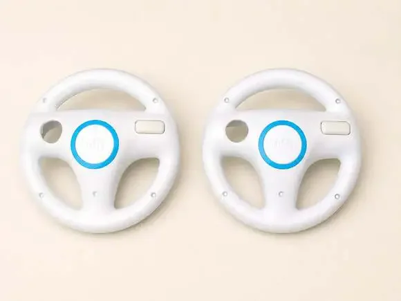 Nintendo Wii Steering Wheel Controller Bundle Mario Kart White x2