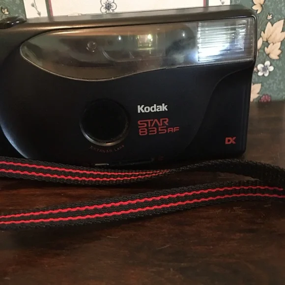 Kodak Black Film Camera Compact Design with Built-in Flash
