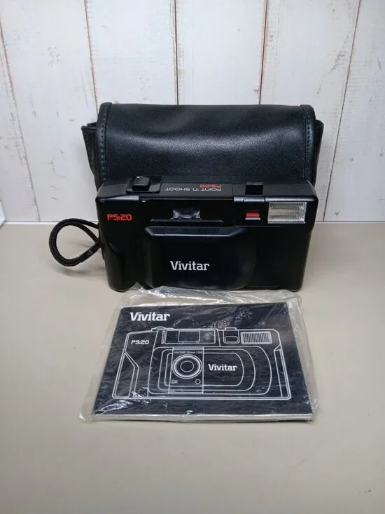 Camera Vivitar Point and Shoot PS:20 Unused in Case with Manual