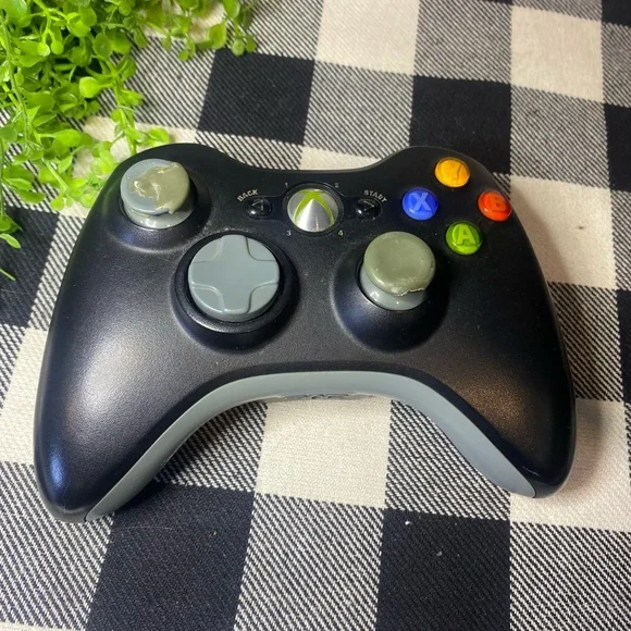 Official Microsoft Xbox 360‎ BLACK Wireless Controller