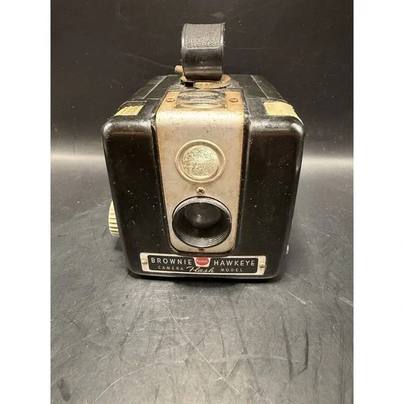 Kodak Brownie Hawkeye Flash Model Vintage Box Camera – Untested, Rustic